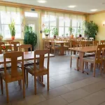 Zum Stern Hotel *
